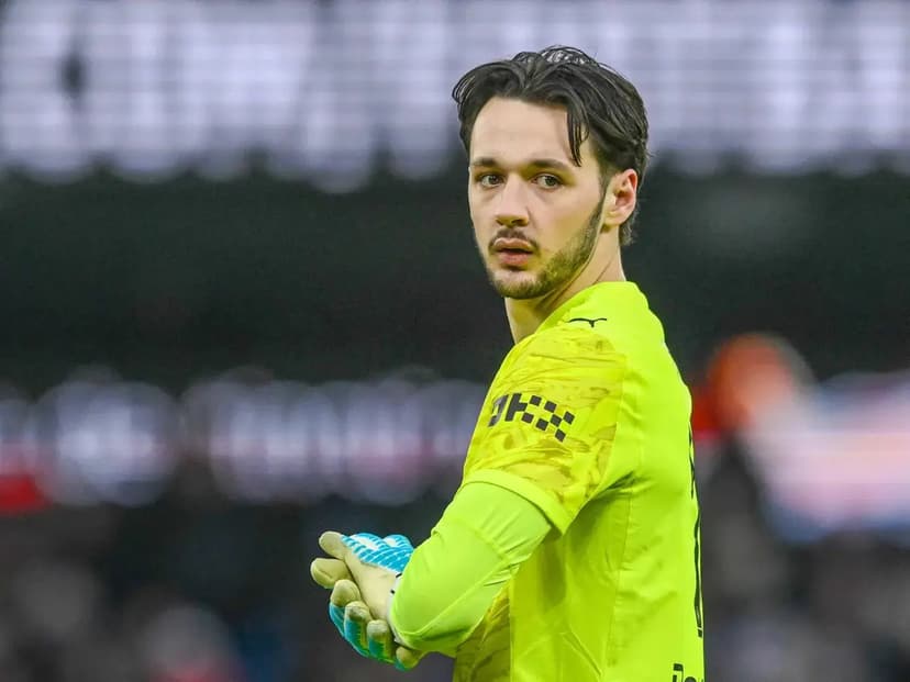 James Trafford Addresses Manchester City Future Amid Transfer Speculation