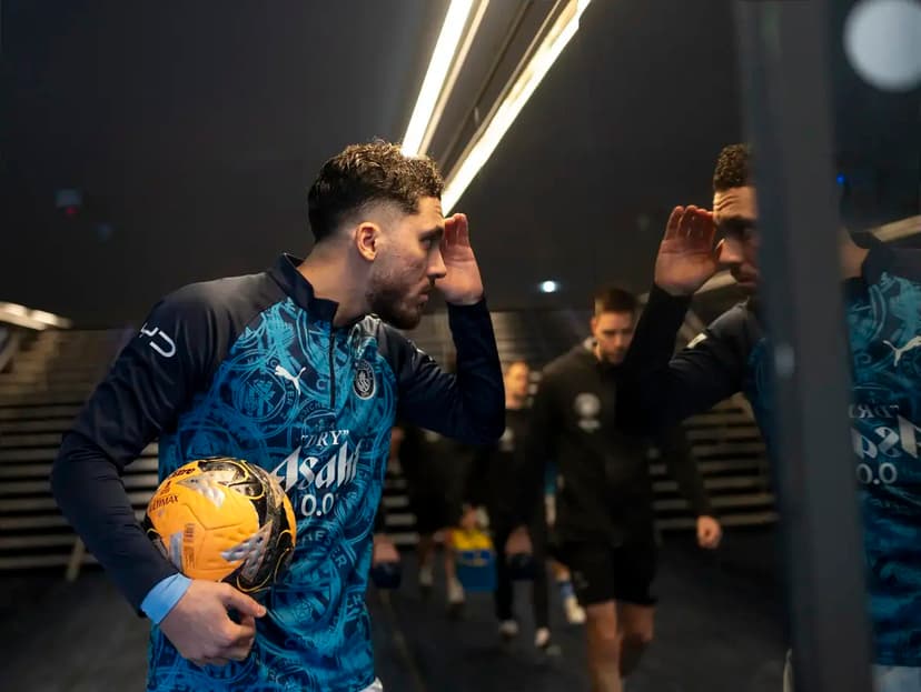 Rayan Cherki Reflects on Emotional Lyon Homecoming After Manchester City Transfer