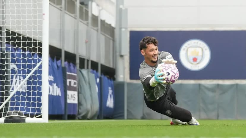 Newcastle Prepares Summer Transfer Swoop for Manchester City Goalkeeper James Trafford