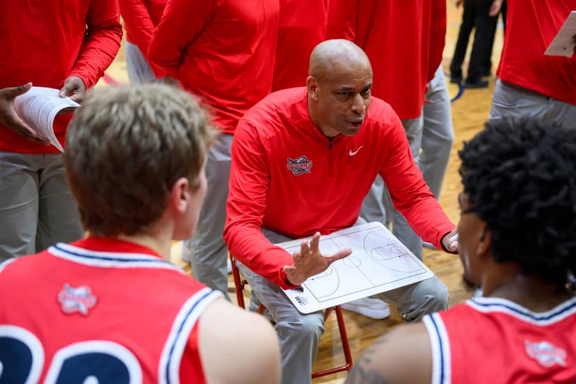 Tom Izzo's advice to Detroit Mercy's Mark Montgomery: 'Win the frickin’ game'