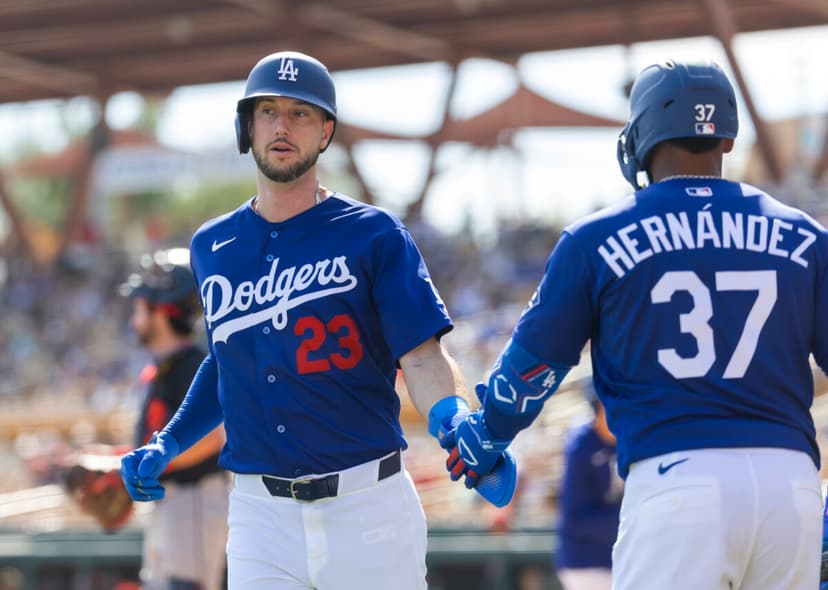 Dodgers Dispatch White Sox for Sixth Straight Spring Training Win
