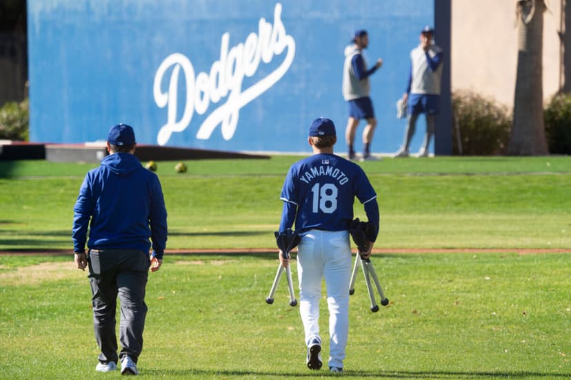 Dodgers’ Yoshinobu Yamamoto’s Unconventional Spring Training Warmups