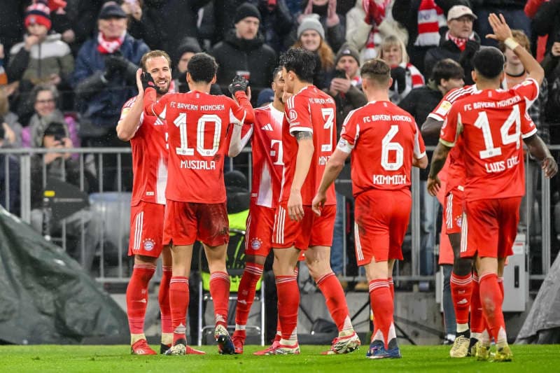 Bayern Munich Extends Bundesliga Lead After Win Over Frankfurt and Dortmund's Draw