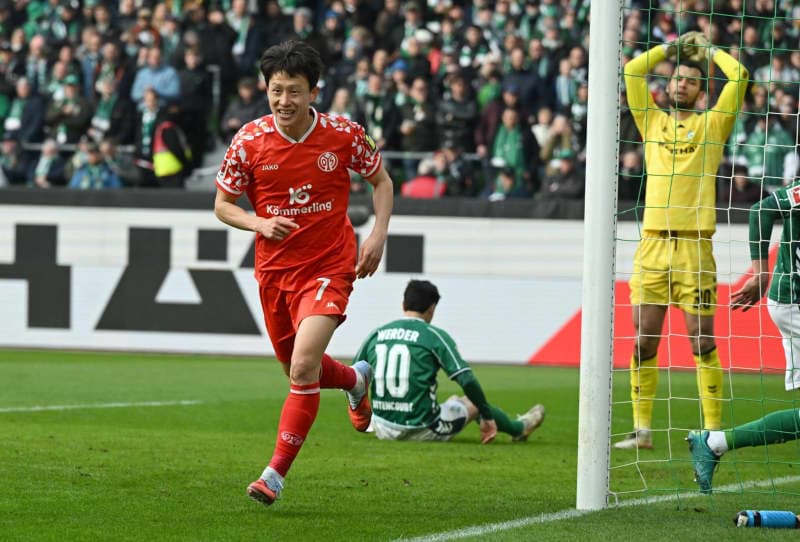 Mainz win at lowly Bremen to ease relegation fears, Union happy