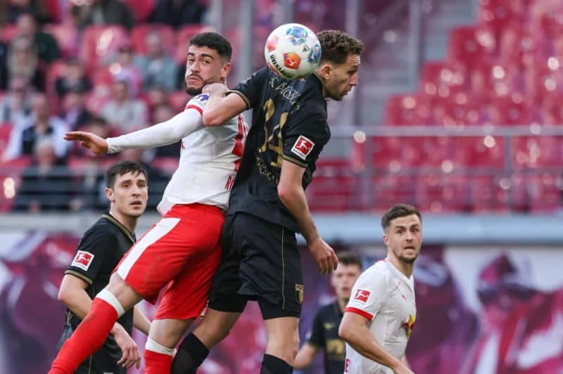 Freak own goal helps Leipzig join Hoffenheim as winners in top six