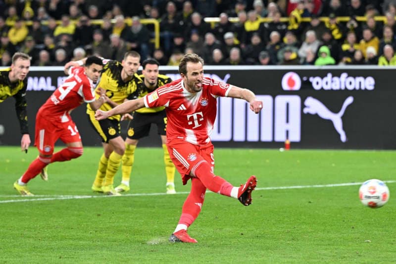 Harry Kane Chases Lewandowski's Scoring Record by Breaking Season into Segments