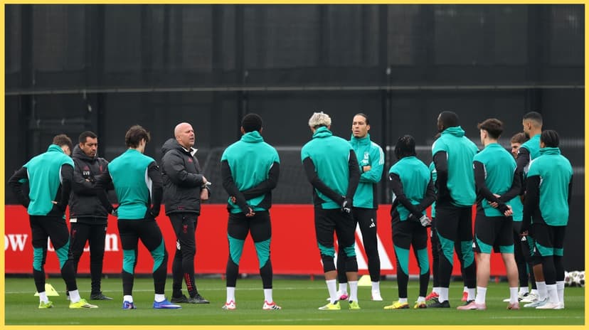 “Won’t rush into anything” – Insider claims Liverpool contract decision could go right to the wire