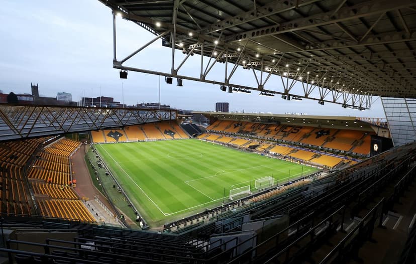 (Image) Liverpool fans won’t recognise one player following arrival at Molineux