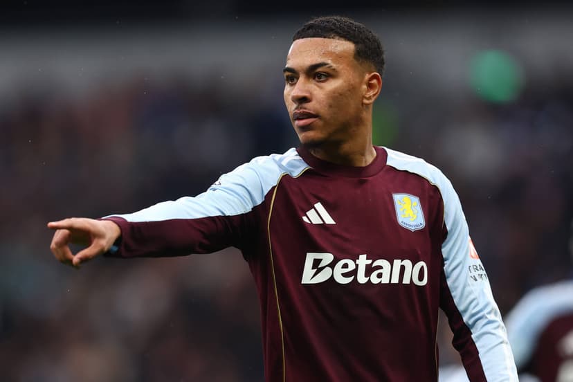 Report: Aston Villa star could leave this summer with Chelsea and Liverpool interested