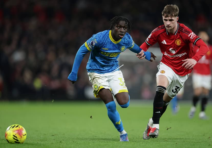 Liverpool Leads Race for Wolves Forward Mateus Mane