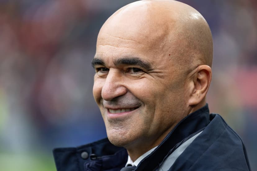 Journalist: Man United considering move for Premier League manager