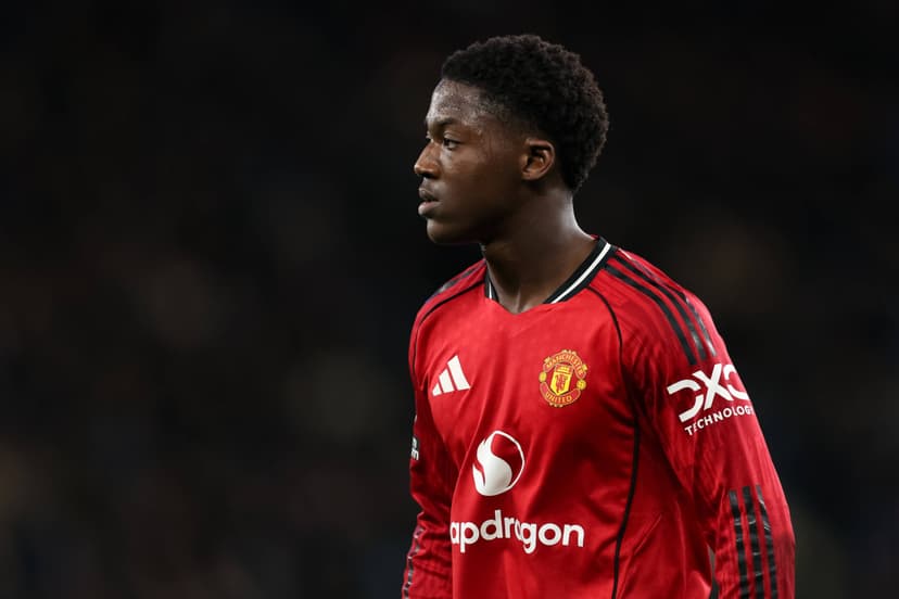 Report: Man United star still faces uncertain future ahead of summer window