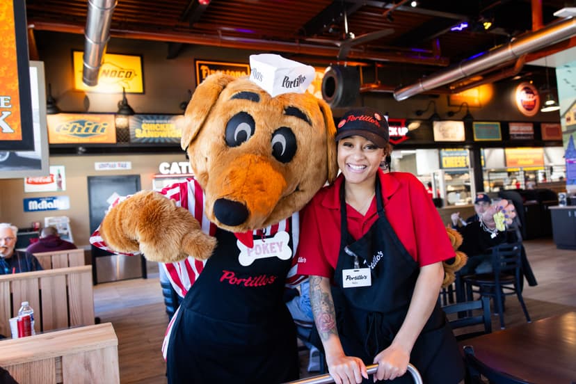 Portillo's Reports Q4 Revenue Growth and Appoints New CEO