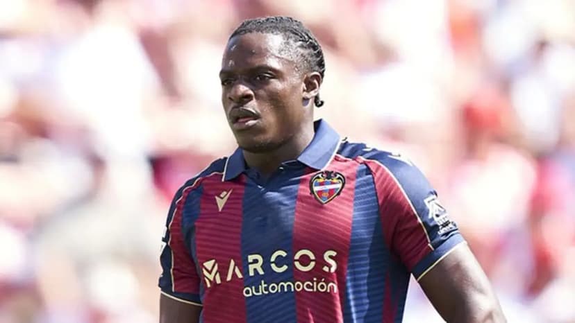 Cameroonian Player Karl Etta Eyong Refuses Russia Move