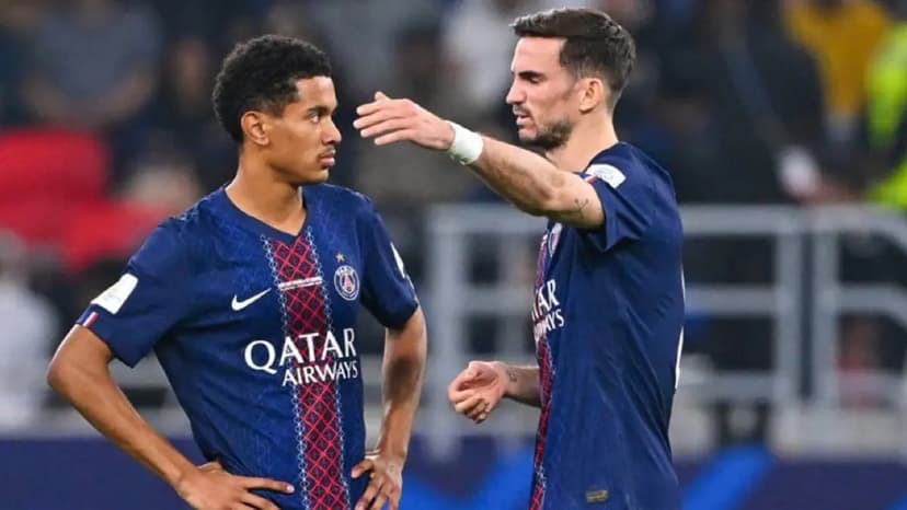 PSG Secures João Neves Contract, Negotiates with Mayulu