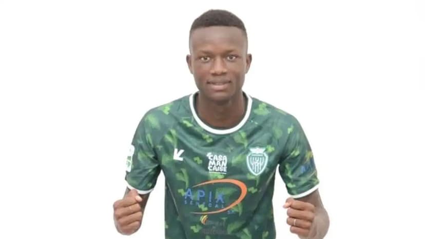 Youssou Diouf dies after collapsing on a football pitch