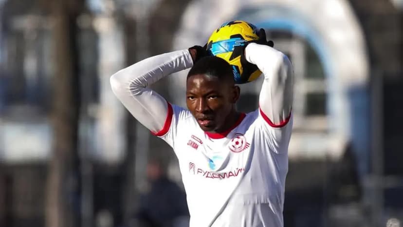 A Hungarian club shows interest in Yvan Dibango