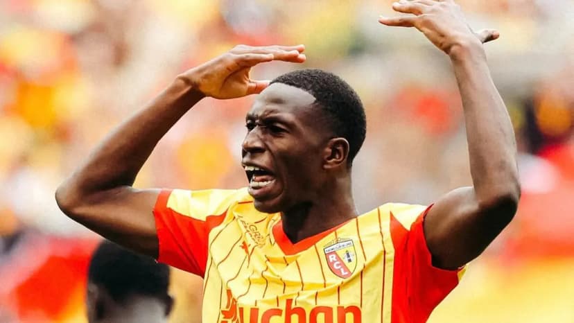 Rayan Fofana attracts interest from clubs in England and Spain.