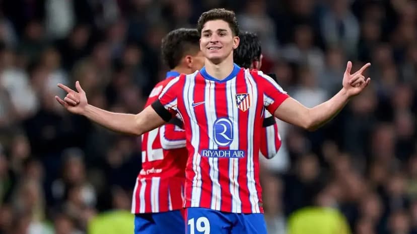 FC Barcelona Reportedly Close to Signing Julián Álvarez