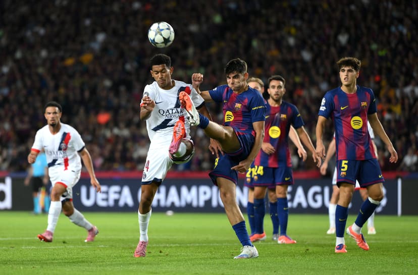 Barcelona Defender Reacts to Milan Transfer Interest