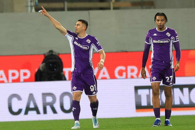 Fiorentina Leaves Top Stars Behind for Conference League Play-off
