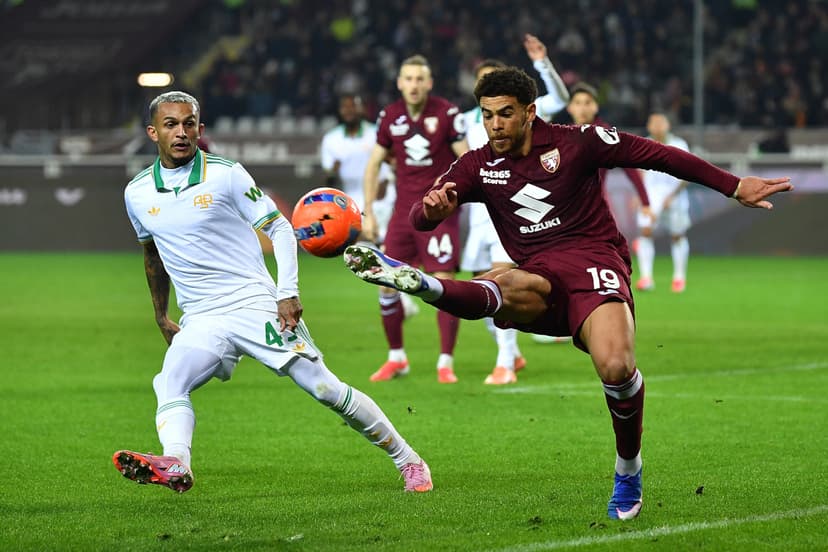 Torino Forward Ché Adams Sidelined for Three Weeks Due to Injury