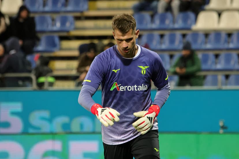 Lazio confirm goalkeeper Provedel to undergo surgery; Sky: End of his season