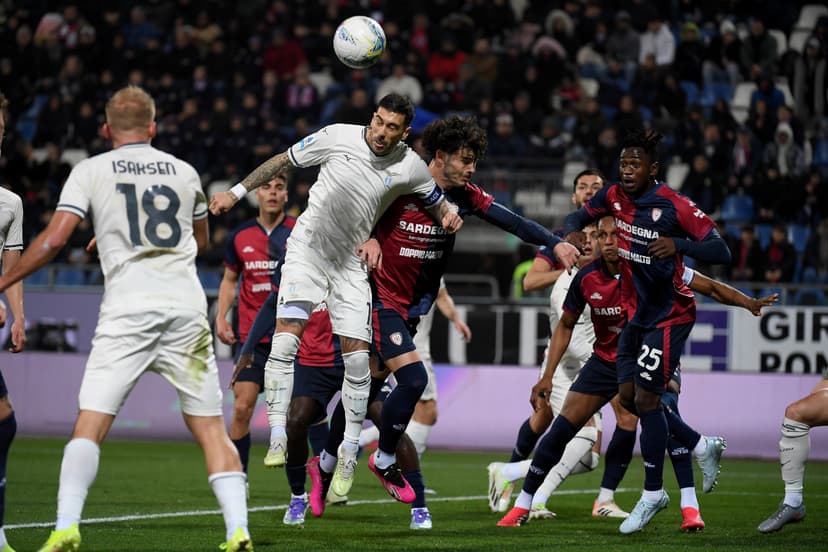 Serie A: Cagliari and Lazio Draw Goalless, Mina Sees Red