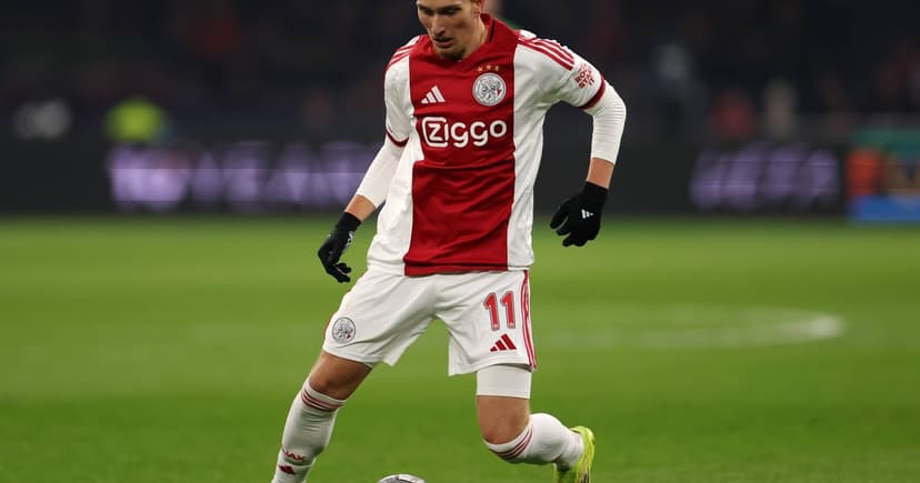 Five ‘lesser’ league rising talents ready for transfers to Europe's top five leagues