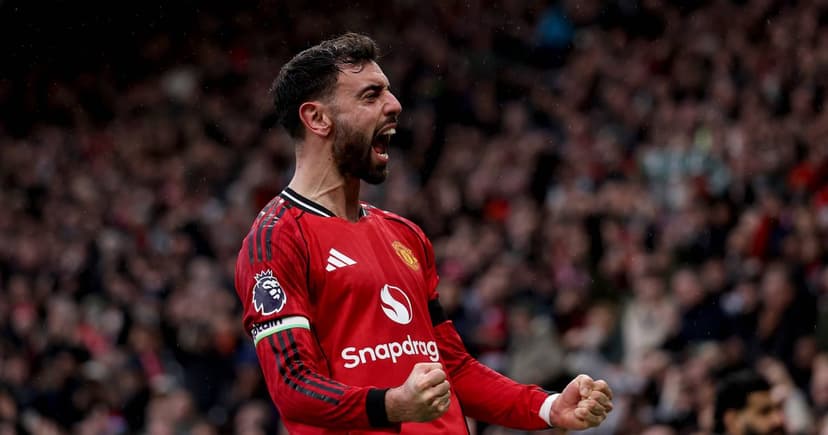 Roberto Martinez hails Bruno Fernandes as a true leader who “never hides” amid Manchester United’s toughest years