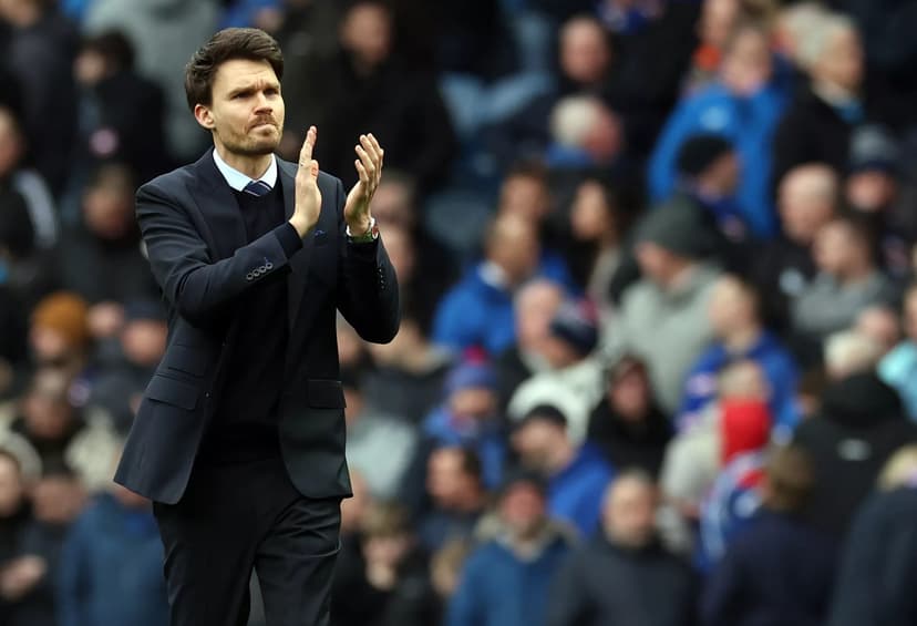 St.Mirren 0-1 Rangers: Glasgow giants title hopes alive after huge away win