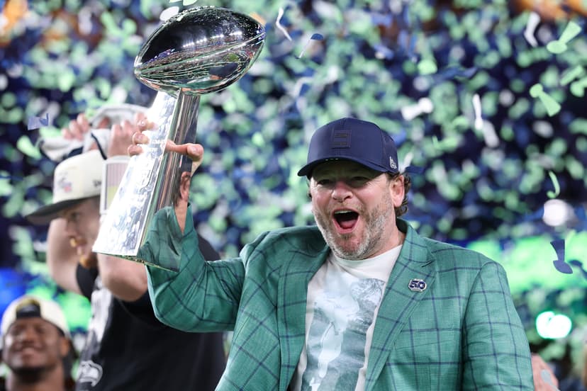 Readers want to know about Packers scouts, changing seats at Lambeau