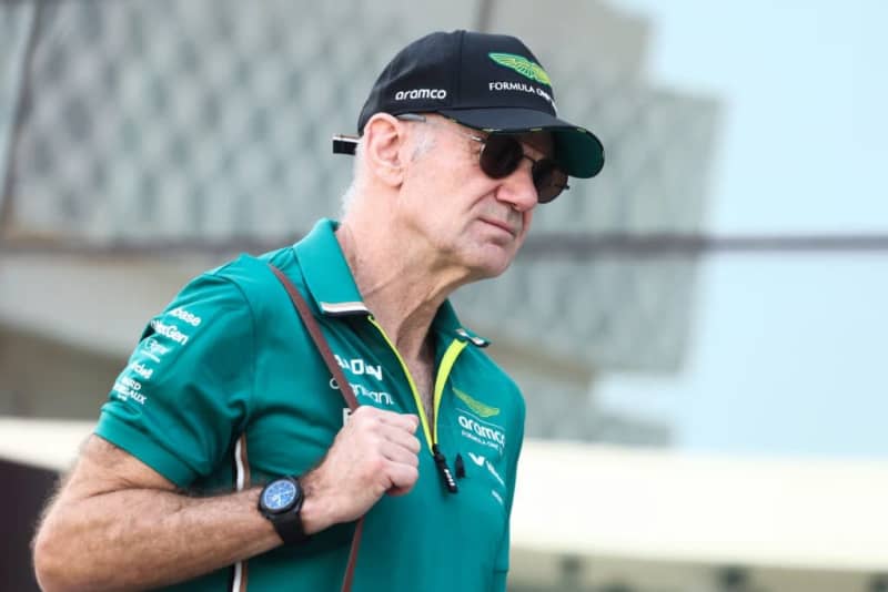 MMA Expert Urges Dana White to Contact McGregor, Jones After Rousey Joins Jake Paul's MVP