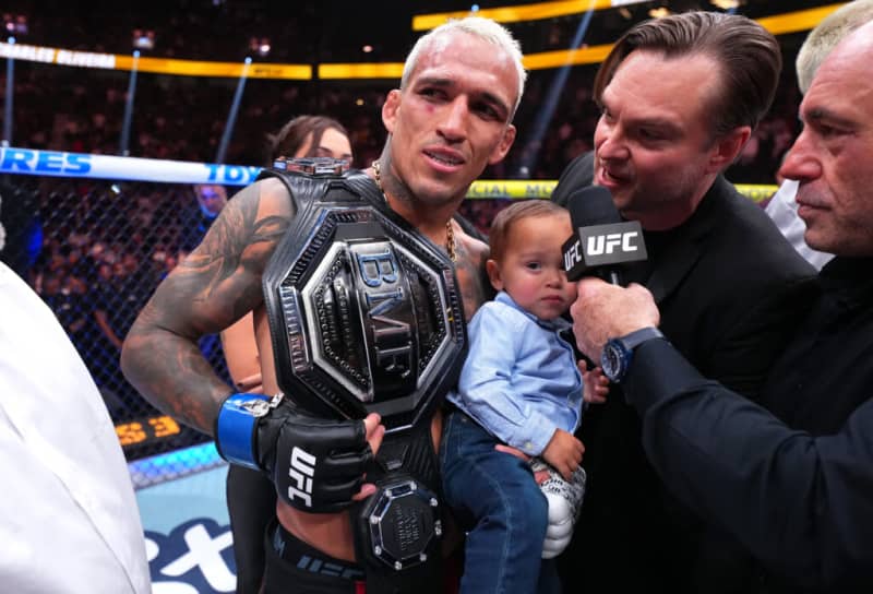 Charles Oliveira fires back at Conor McGregor and Nate Diaz with fight offer