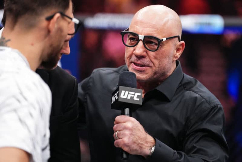 Joe Rogan returns to UFC 326: Broadcast team confirmed for Holloway vs Oliveira 2
