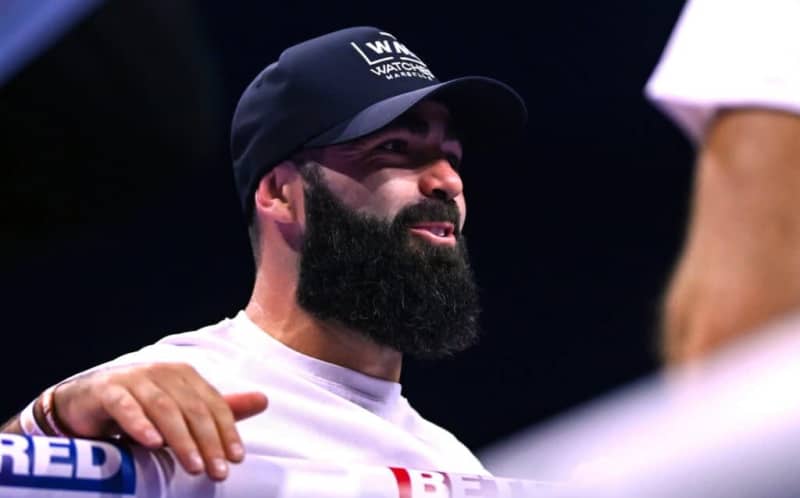 Conor McGregor rival Jono Carroll takes world title in Dublin after UFC legend ‘homage’