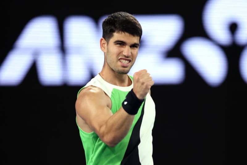 Carlos Alcaraz Explains Unique Play Style Compared to Federer, Nadal