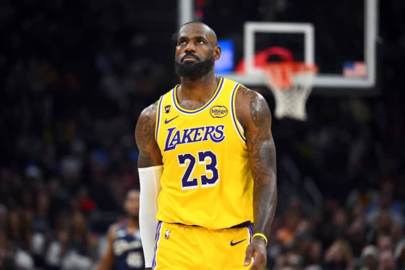 LeBron James plays golf with Jon Rahm ahead of LA Lakers game vs Phoenix Suns
