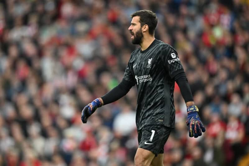 Giorgi Mamardashvili weighing up Liverpool future as Alisson contract situation clarified