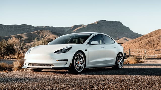 Tigress Financial Initiates Coverage of Tesla