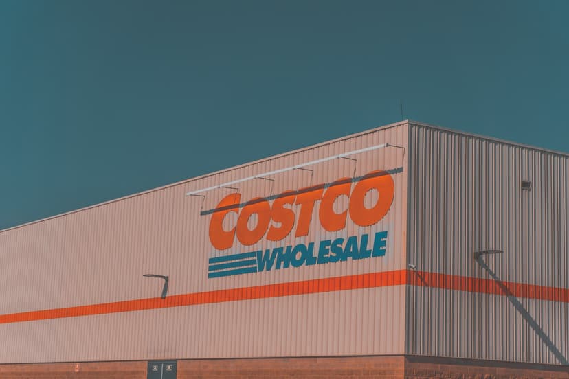 BMO Sees Costco as Stable Bet in Volatile Retail Sector