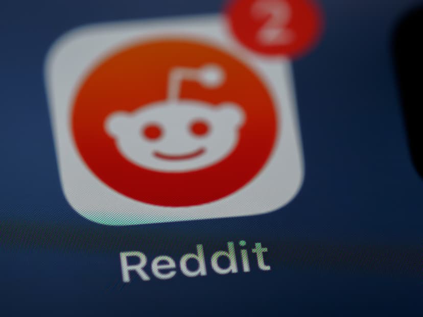 Reddit Director Makes Major Insider Purchase of 50,500 Shares