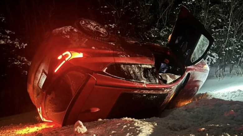 Quebec Hockey Team Rescues American Woman After Car Crash