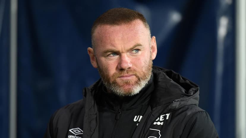 Rooney Praises Arsenal's Success Without Superstars