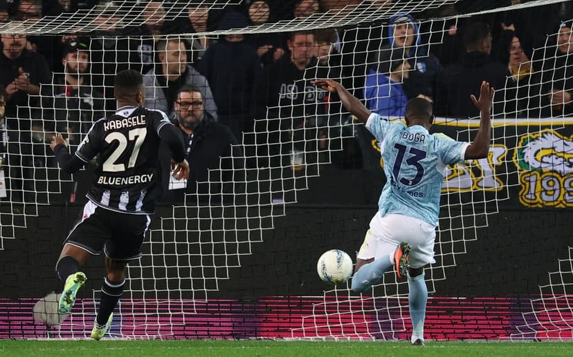 Juventus secure important win at Udinese to keep top-four hopes alive