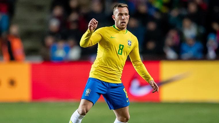 Arthur wants a longer stay in Brazil but he could return to Juventus