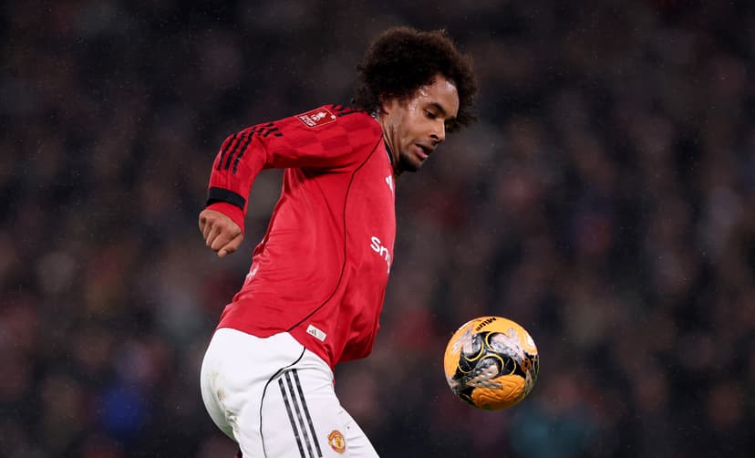 Juventus is still in the running for Manchester United man