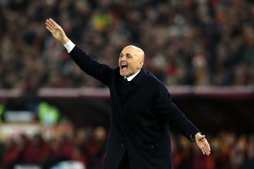 AS Roma fined for their fans chant against Spalletti