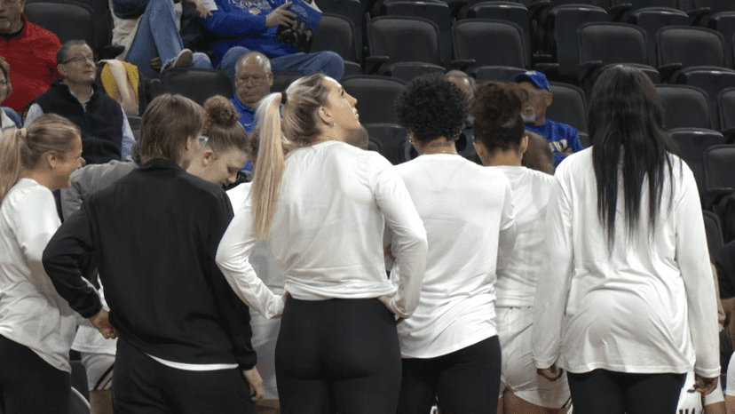 Omaha women advance with win over North Dakota