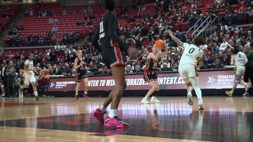 No. 20 Lady Raiders Sweep No. 15 Baylor to Get Back on Track